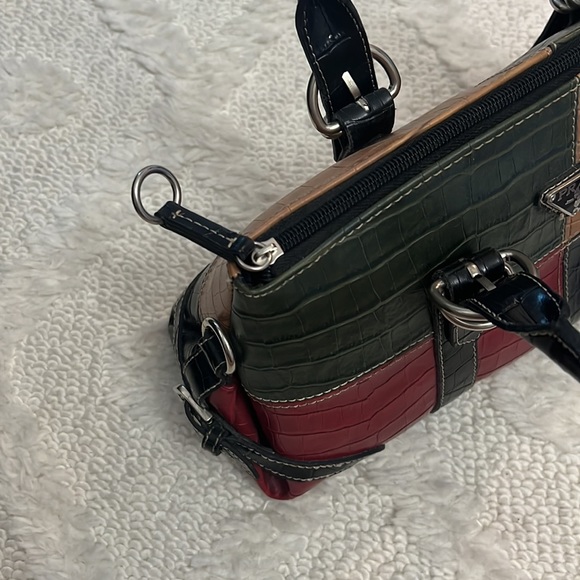 Multicolor Handbag - Picture 8 of 9